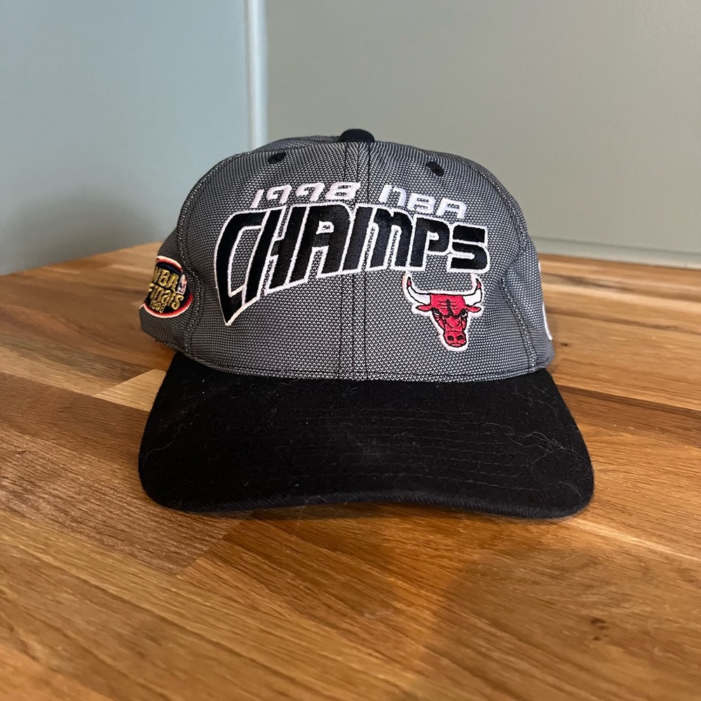Vintage Chicago Bulls 1998 Pro Player Hat